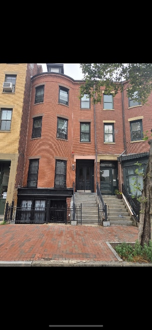 Building Photo - 767 Tremont St