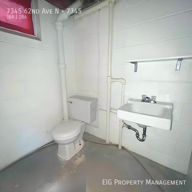 Building Photo - 7345 62nd Ave N