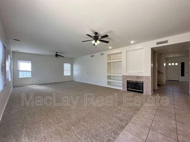 Building Photo - 7847 E Portobello Ave