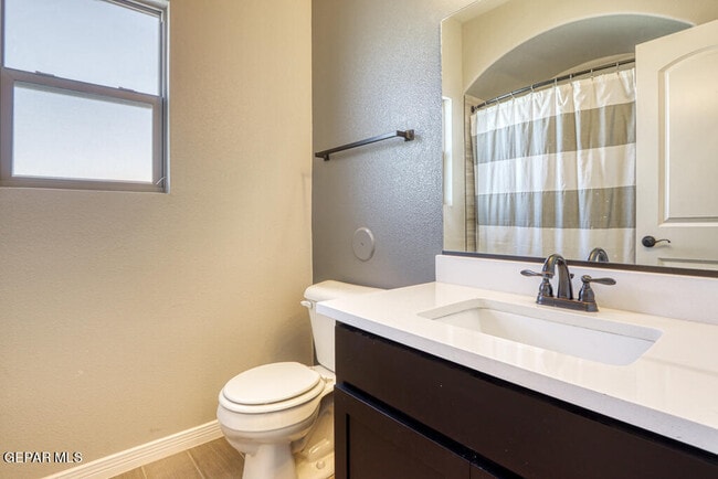 Building Photo - 13772 Newton Ct