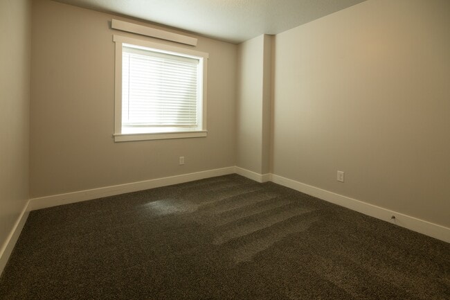 Building Photo - 4156 S 2825 W