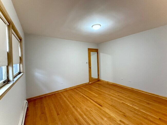 Building Photo - 2631 N 74th Ave
