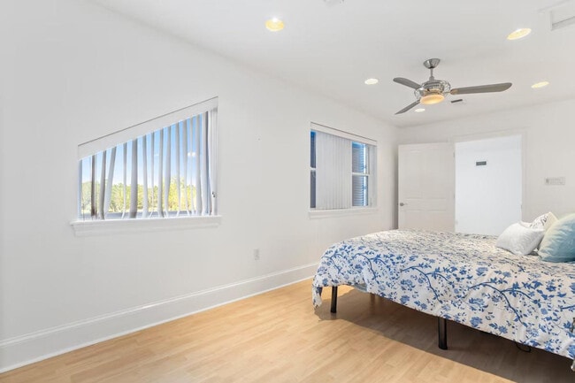 Building Photo - 4166 Old Lazy River Rd