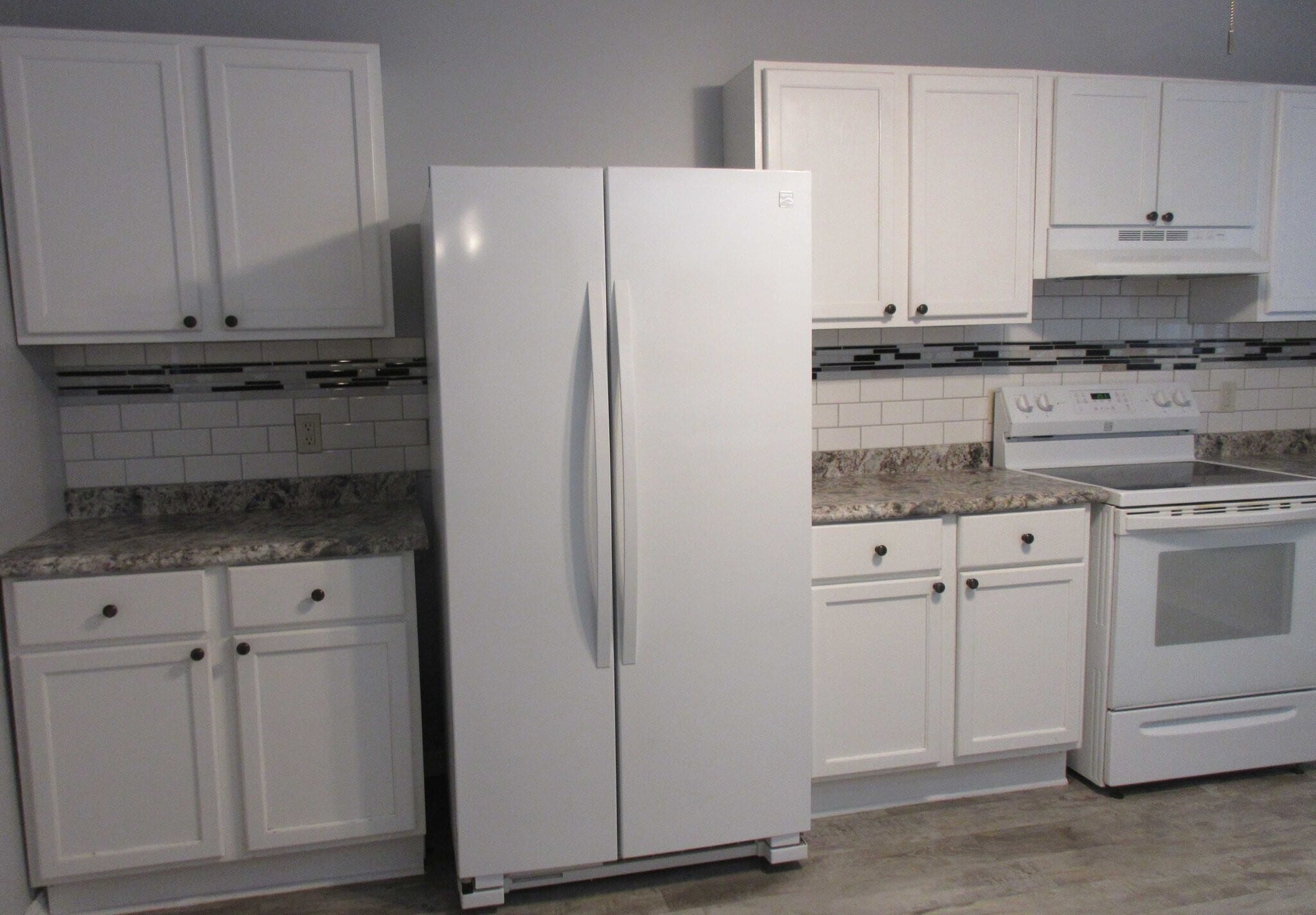 Building Photo - 301 N Main St