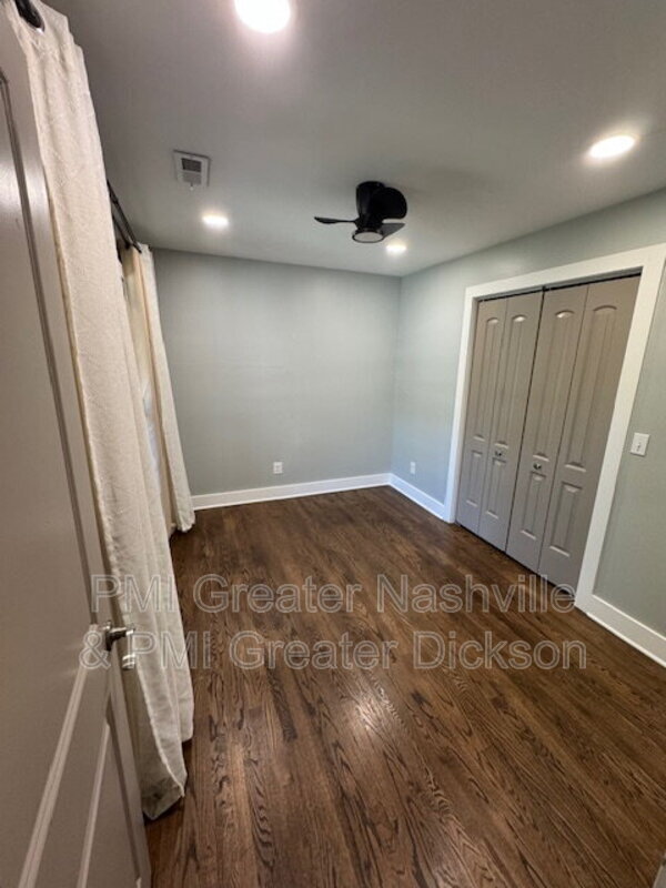 Building Photo - 1711 Golf St