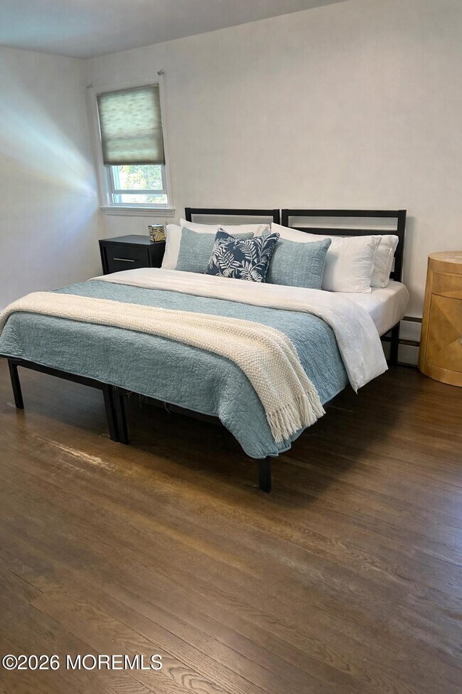 Building Photo - 507 Elizabeth St