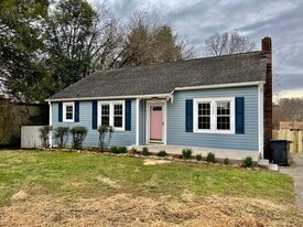 Building Photo - 3232 Fairmont Blvd