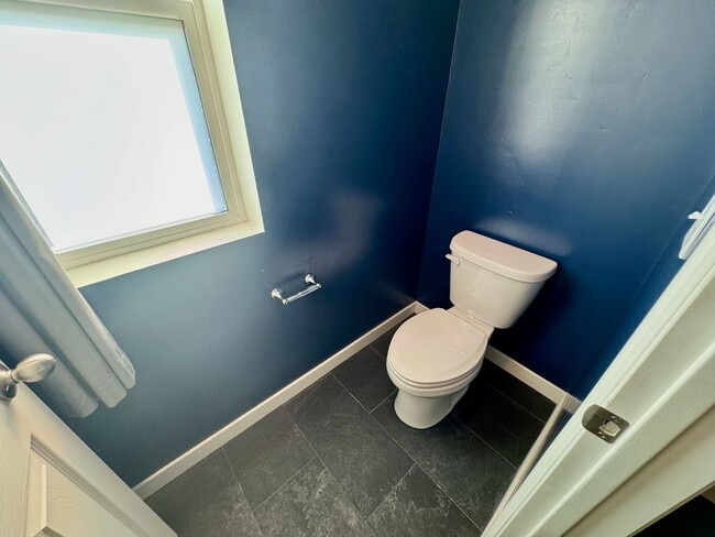 Building Photo - Your Home Is Ready For You!!