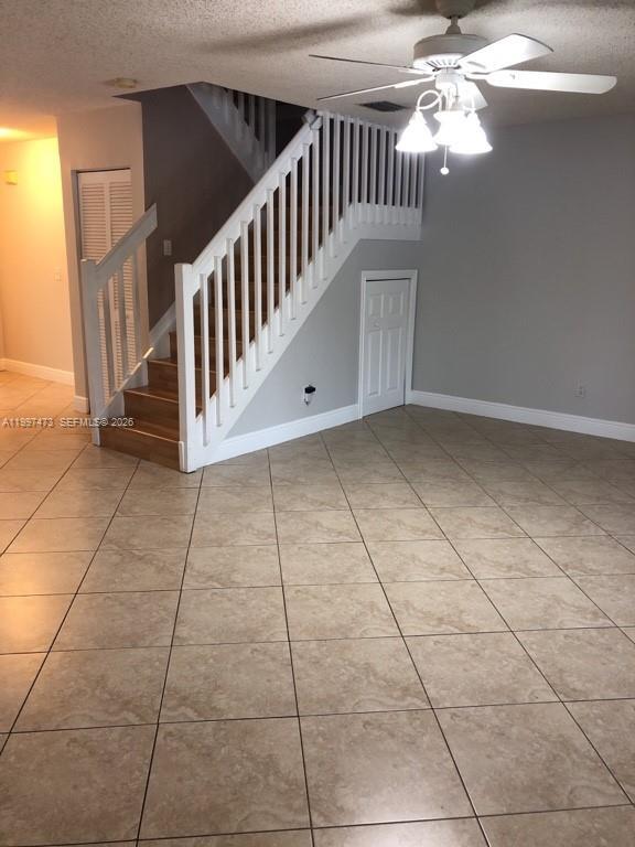 Building Photo - 571 208th Cir