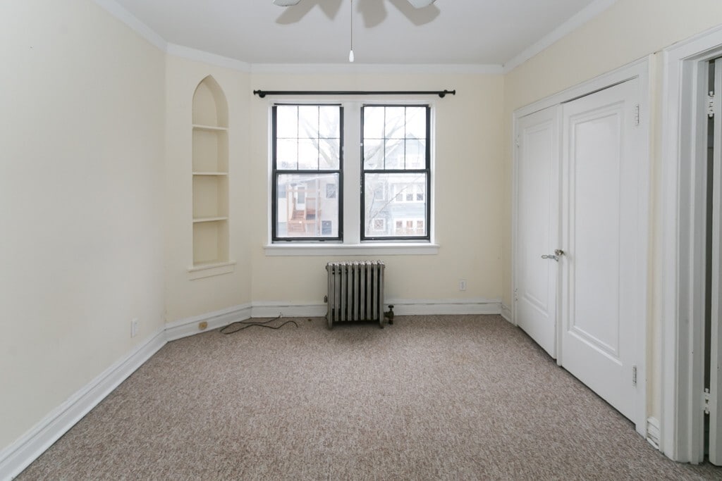 Building Photo - 4847 N Damen Ave