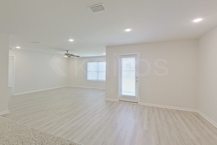 Building Photo - 409 Monarch Ln