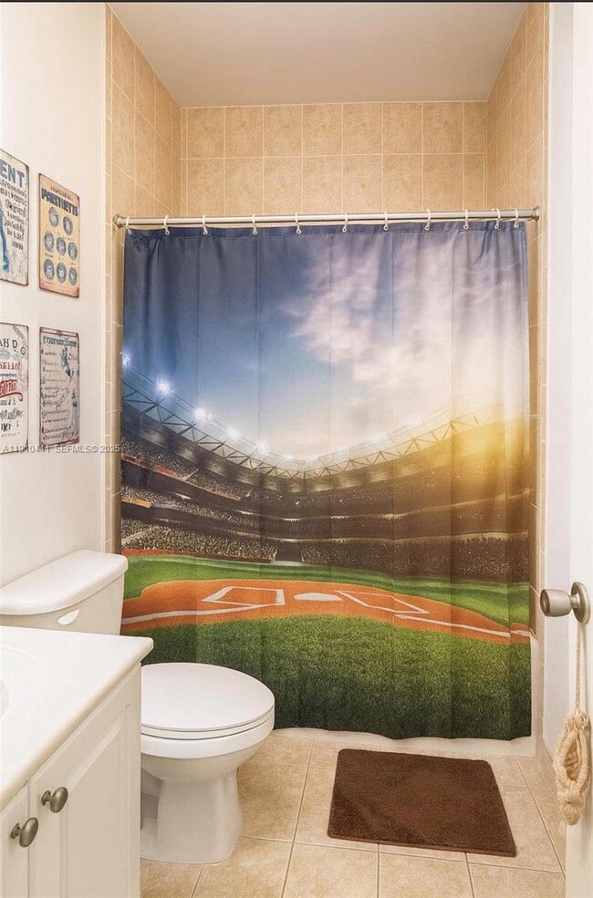 Building Photo - 1002 SW 144th Ave