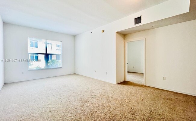 Building Photo - 1209 Main St