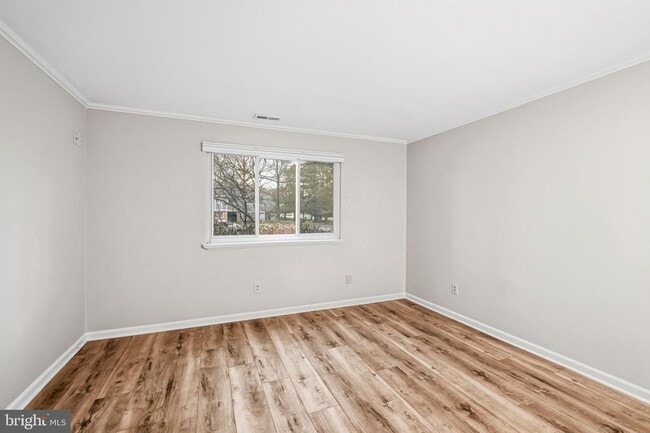 Building Photo - 405B Mulberry Cove