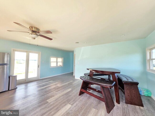 Building Photo - 22931 Steele Dr