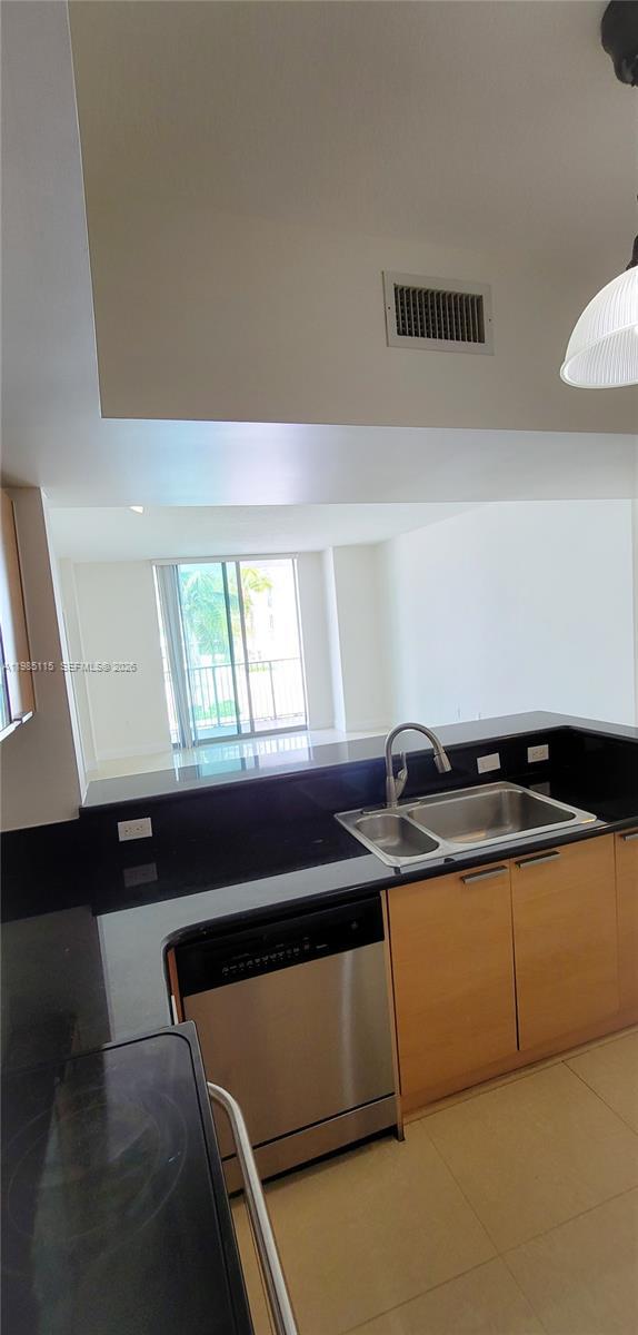 Building Photo - 140 S Dixie Hwy