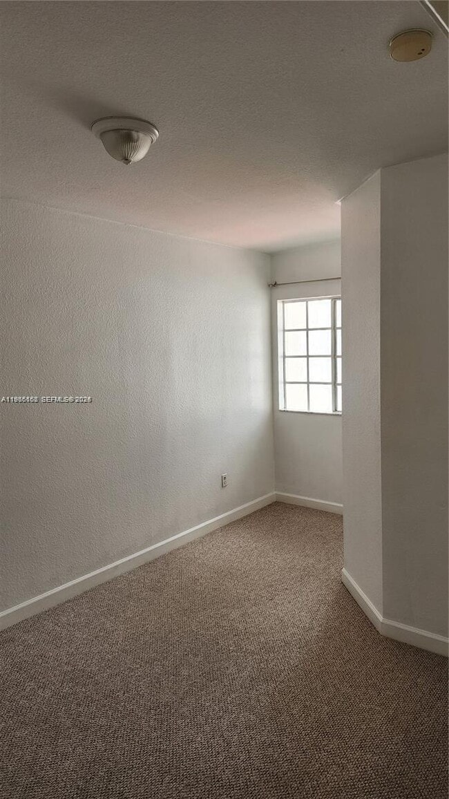 Building Photo - 8450 SW 150th Ave