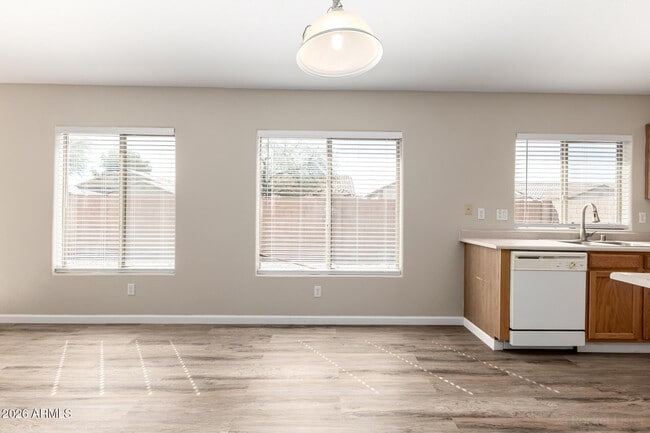 Building Photo - 13501 N 130th Ave