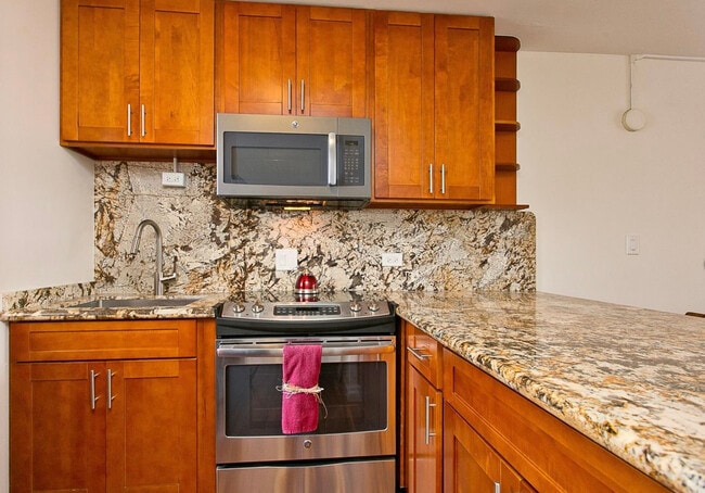 Primary Photo - 1848 Kahakai Dr