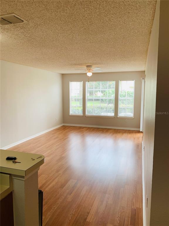 Building Photo - 1073 S Hiawassee Rd
