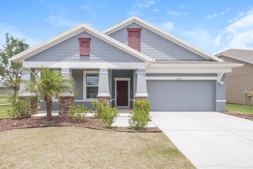 Primary Photo - 32644 Rapids Loop