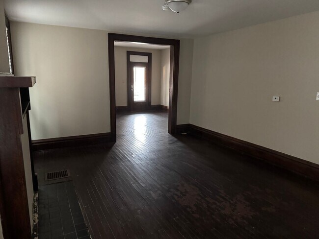 Building Photo - 1766-1768 Oak St