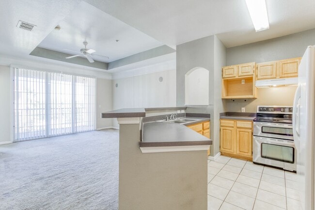 Building Photo - Metrowest Condo at The Hamptons, Orlando