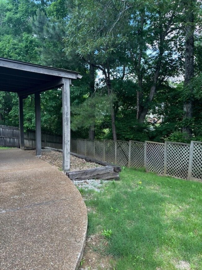 Building Photo - 2972 Woodland Ash Cove