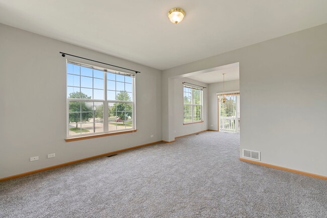 Building Photo - 1464 Cambria Dr