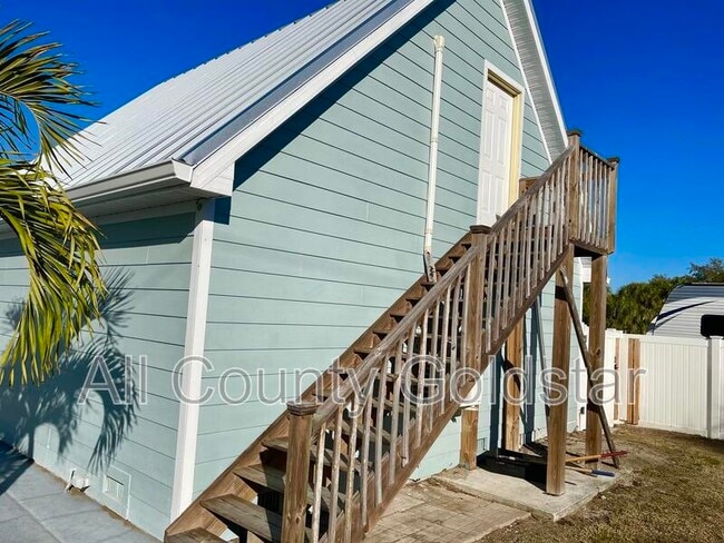 Building Photo - 4254 Flamingo Blvd