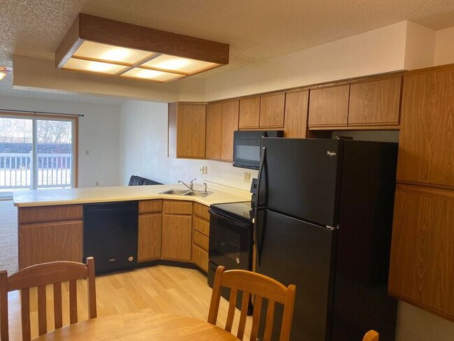 Building Photo - $1,650 | 2 Bedroom, 2 Bathroom Condo | Fur...