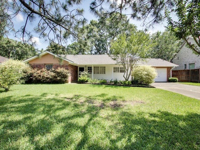 Primary Photo - 5147 Indigo St