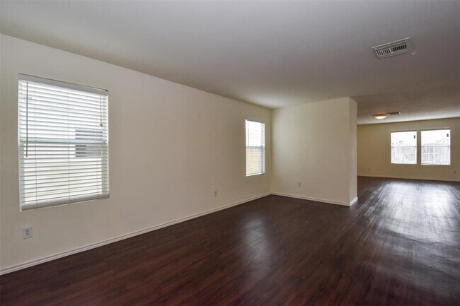 Building Photo - 7879 Maverick Trace Ln