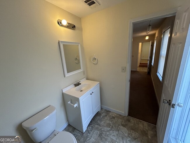 Building Photo - 201 Mt Moriah Rd