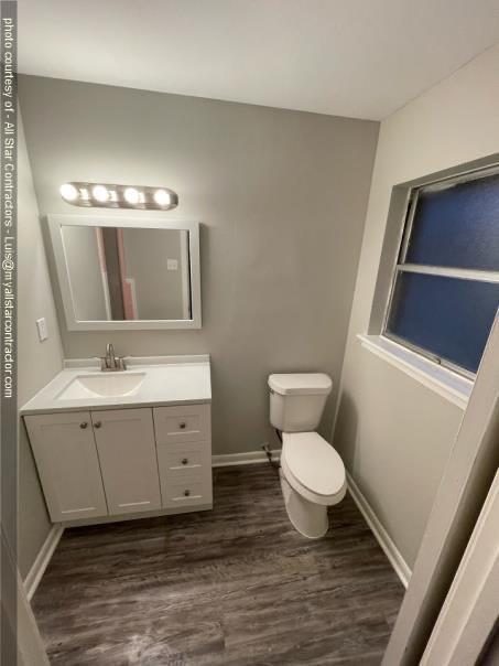 Building Photo - 8527 Hinman St