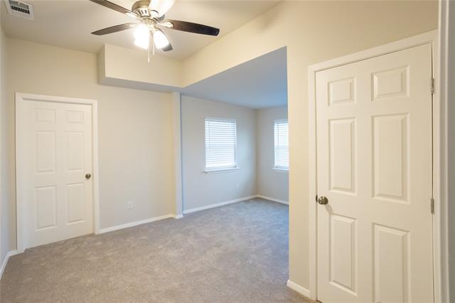 Building Photo - 4522 Reiger Ave