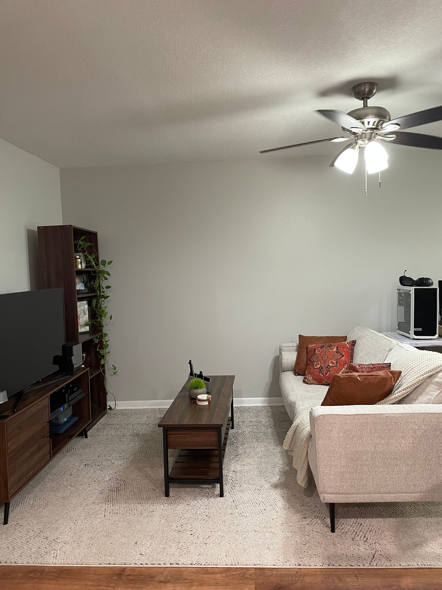 Building Photo - 125 5th Ave NE