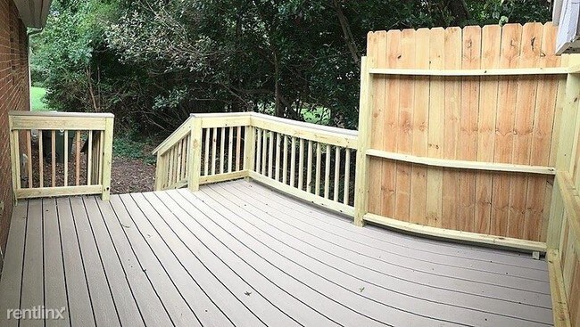 Building Photo - 2 br, 2 bath Apartment - 6828 Ray Road A