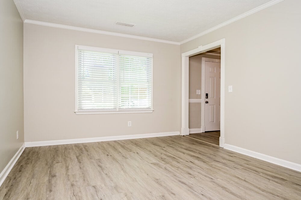 Building Photo - 976 Park Gate Pl