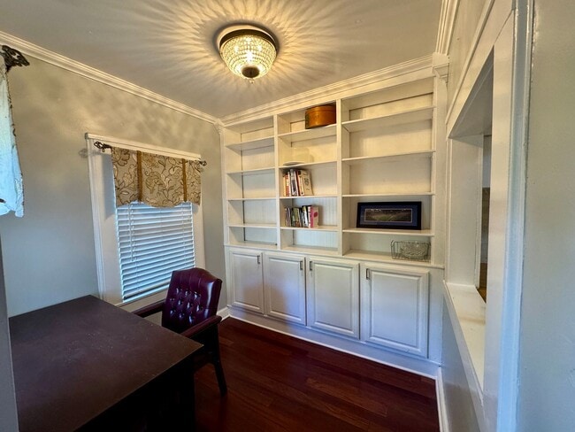 Building Photo - Great 3 Bed 2 Bath Home in Seminole Heights