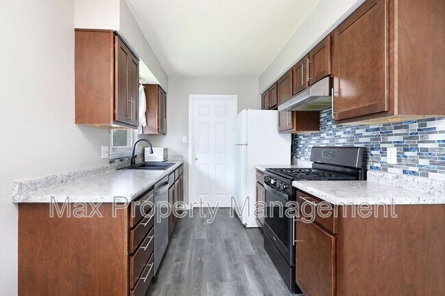 Building Photo - 7512 Wilden Dr