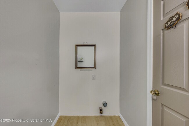 Building Photo - 232 Ferdinand St