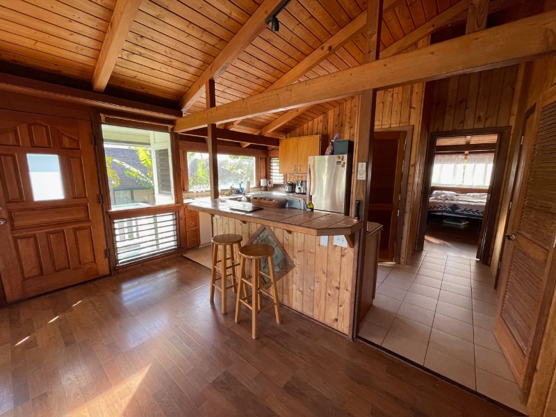 Building Photo - 4362 Ulua St