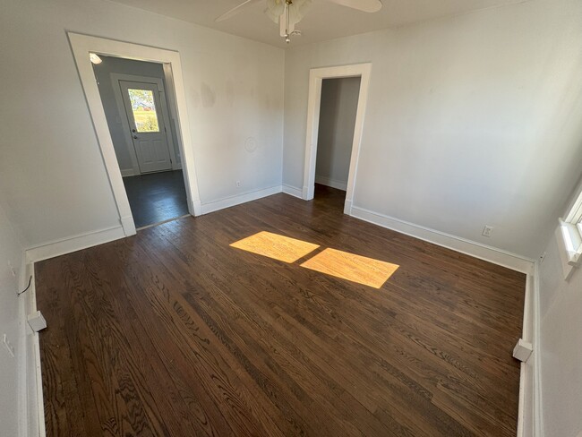 Living/Dining Room - 159 Belle Ville Ln