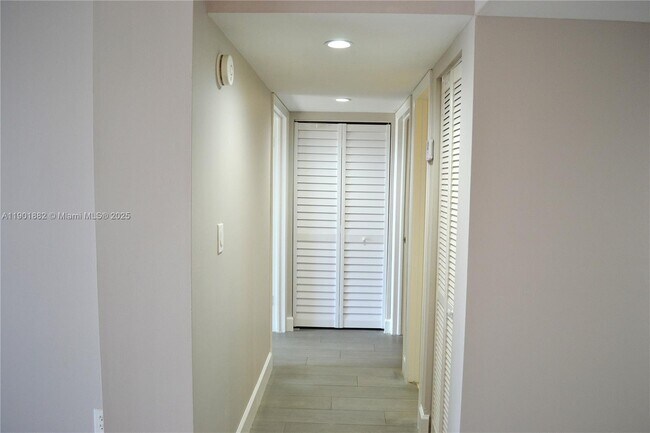 Building Photo - 8045 SW 107th Ave