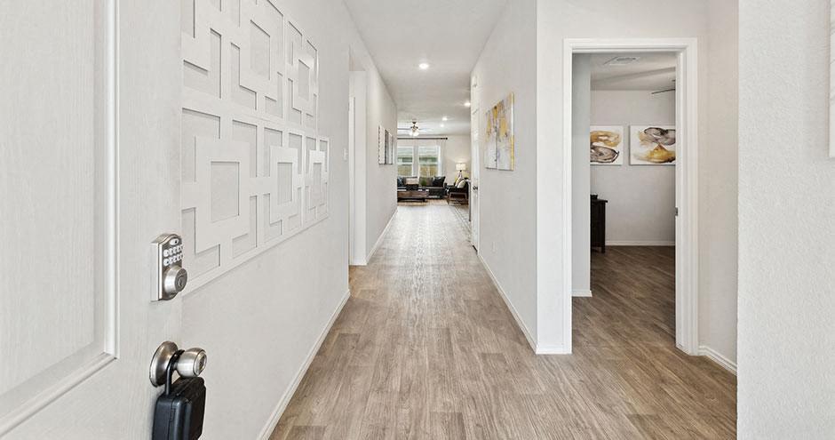 Building Photo - Pecan Creek