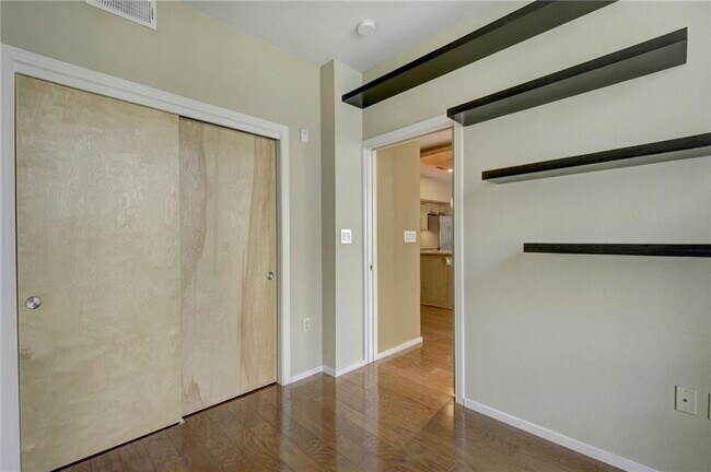 Building Photo - 1600 Barton Springs Rd