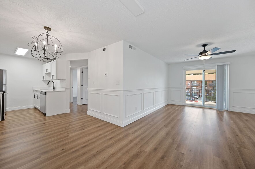 Primary Photo - The Reserves at Meadow Wood