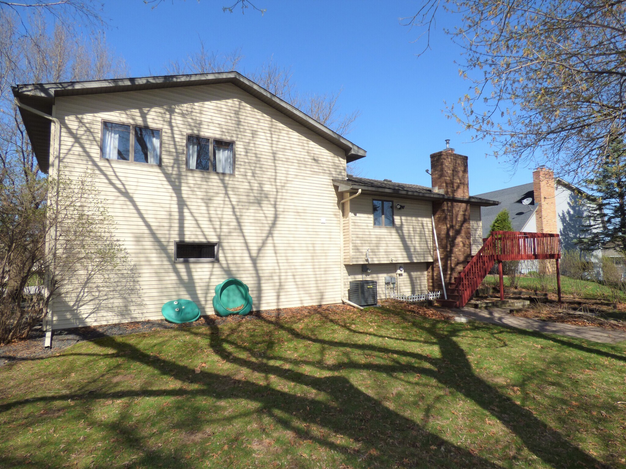Building Photo - 4022 10th Ave NW