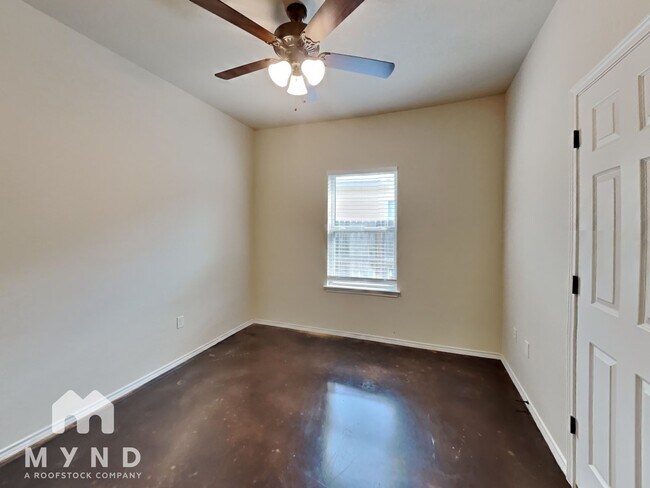 Building Photo - 209 Ragsdale Way